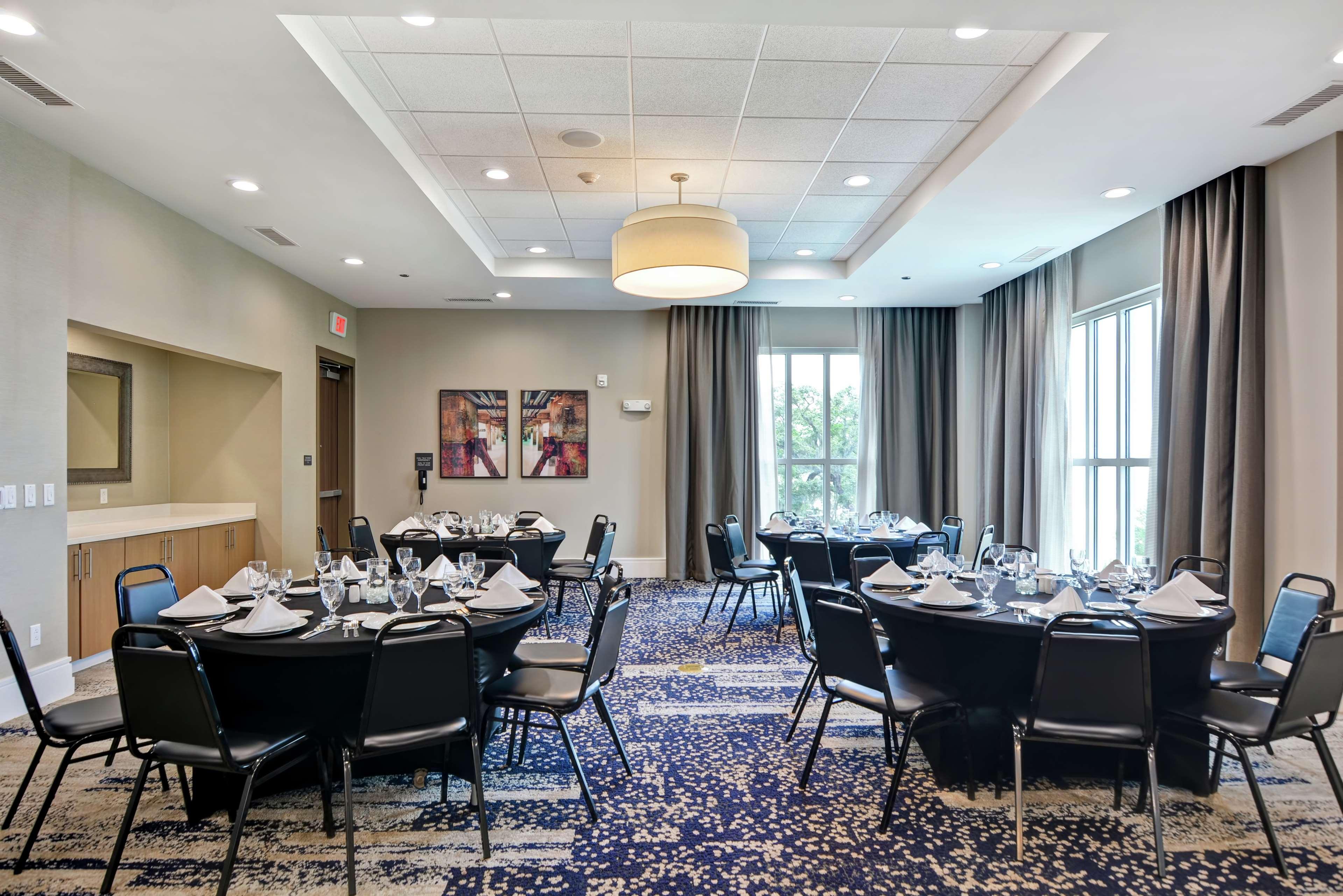 Hilton Garden Inn Biloxi Extérieur photo